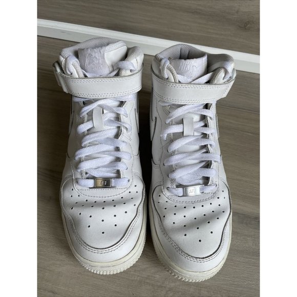 Nike Air Force 1 Mid Sneakers GS Triple White 314195-113 Youth 6Y‎ / Womens 7.5 - Picture 3 of 13
